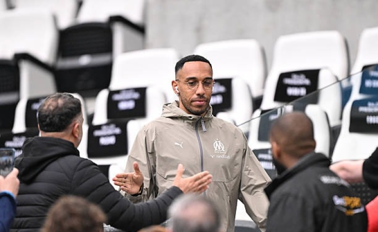 Illustration : "Mercato OM : Pourquoi la piste prioritaire pour remplacer Aubameyang s'effondr"