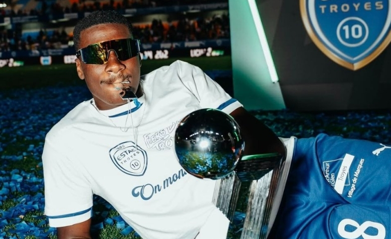 Illustration : "Mercato ESTAC : Bâle avance sur la pépite Sankhoun Diawara"