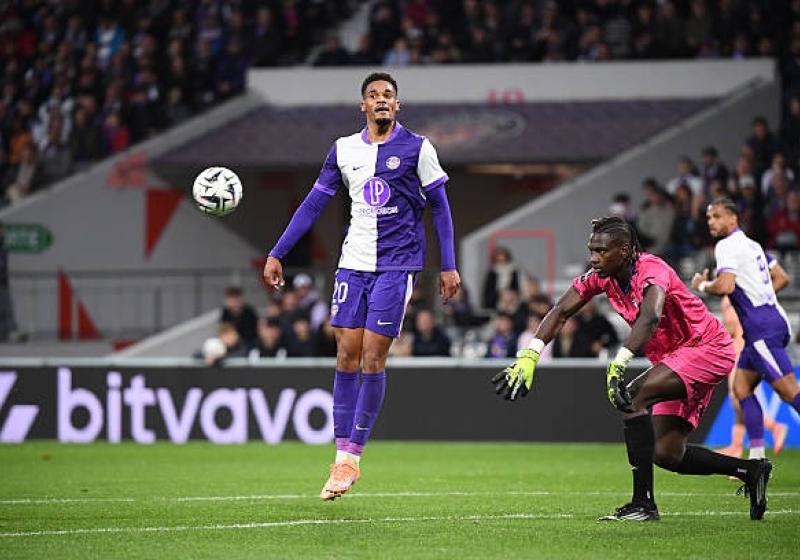 Illustration : Mercato Toulouse : Le TFC fait sauter la banque et pulvérise son record de vente !
