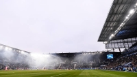 Illustration : "RC Strasbourg : BlueCo sort le chéquier et s'offre un nouvel entraîneur !"