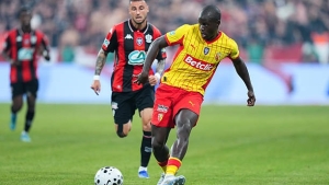 Illustration : Mercato Lens : Un cador espagnol fonce sur Malang Sarr, l'OM tente le coup en douce !
