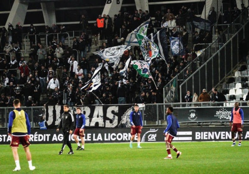 Illustration : Bordeaux : L'appel au secours historique des Ultramarines pour sauver le club