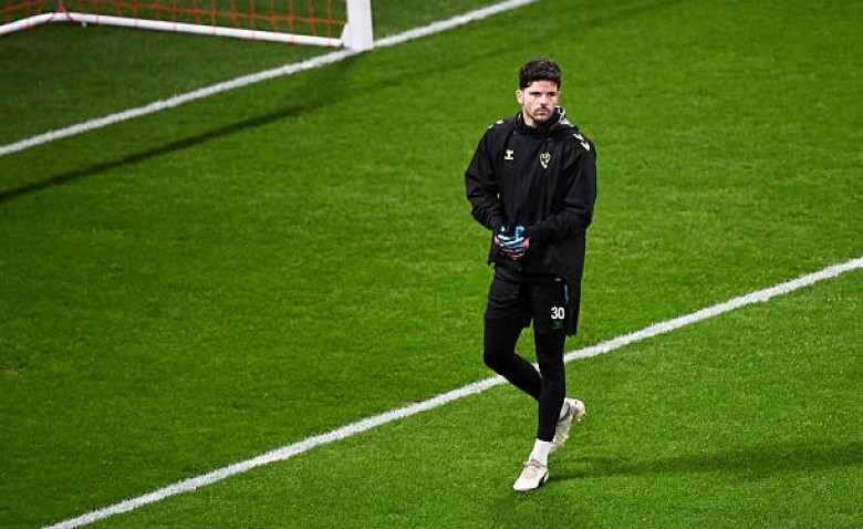 Illustration : "ASSE : Le choix très fort de Ian Cathro qui va métamorphoser Gautier Larsonneur"