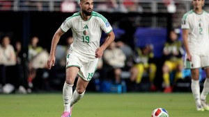 Illustration : Mercato OL : Nabil Bentaleb prêt à snober l'OM et Lille pour signer à Lyon !