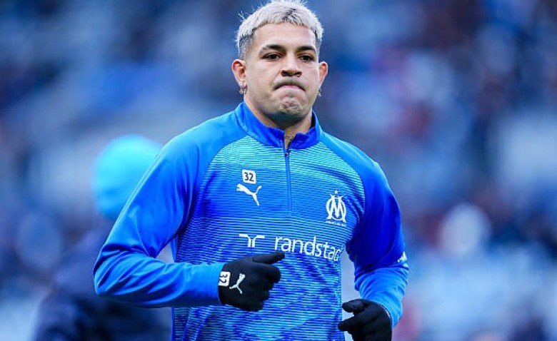 Illustration : "Mercato OM : River Plate insiste pour détourner Facundo Medina !"