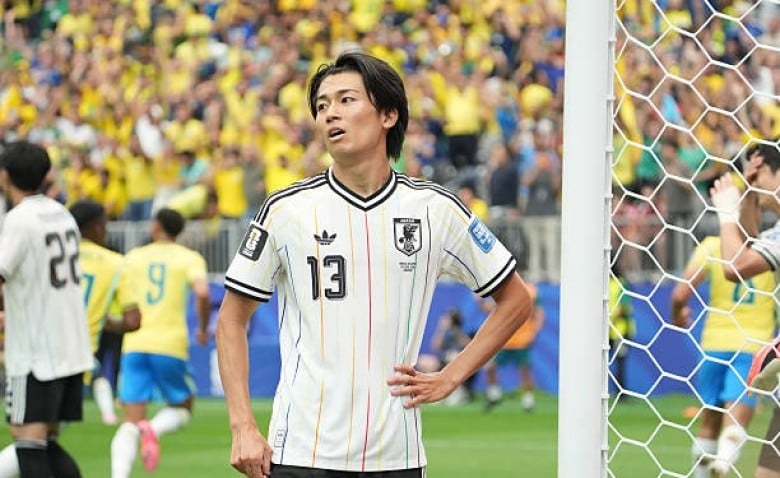 Illustration : "Mercato : L’OM se positionne sur un attaquant japonais estimé à 15 M€ !"