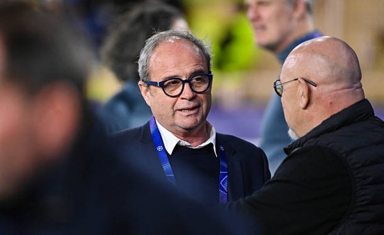 Illustration : "Mercato PSG : Gros coup de gueule du club qui dénonce une surenchère inacceptable"