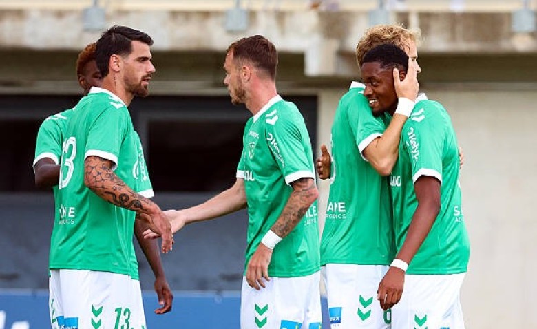 Illustration : "Mercato ASSE : Attaquant, latéraux... Les trois prochains postes prioritaires ciblés par les Verts"