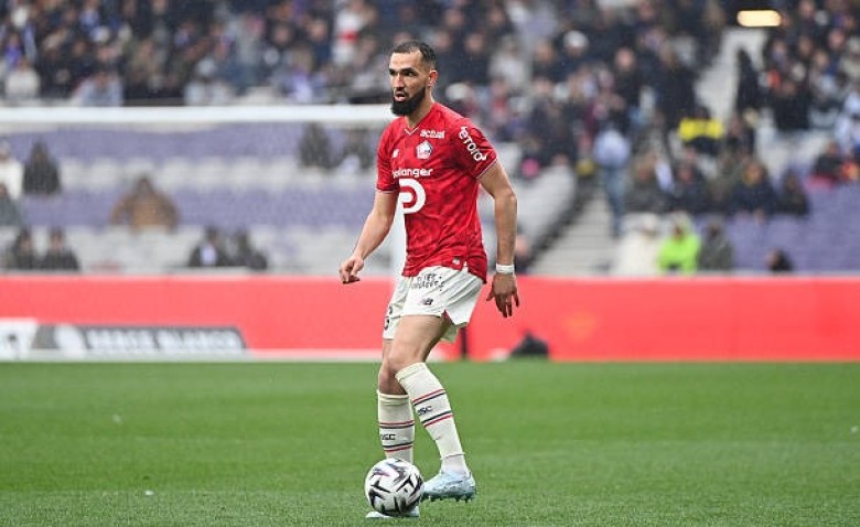 Illustration : "Mercato LOSC : Nabil Bentaleb recale l'OL et donne sa priorité absolue à Lille !"