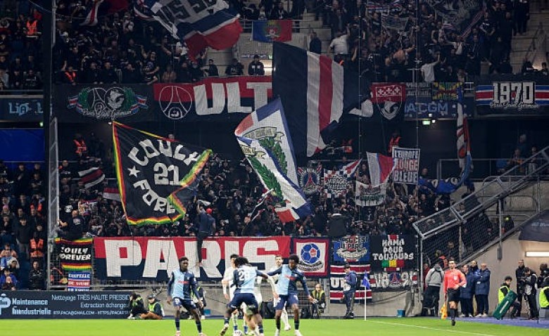 Illustration : "Mercato PSG : Paris sur le point de frapper un coup à 50 millions d'euros en Ligue 1 !"