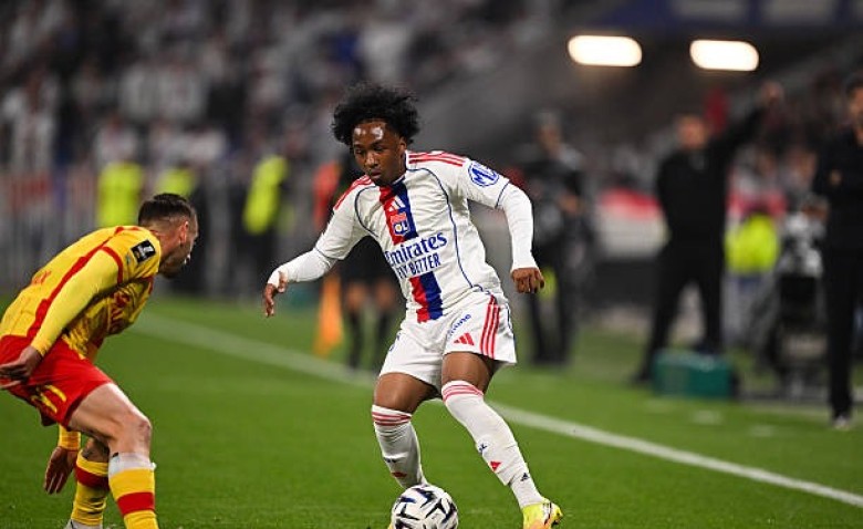 Illustration : "Mercato OL : Pourquoi les cadors de Serie A hésitent à poser un chèque XXL sur Malick Fofana"