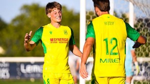 Illustration : Mercato Nantes : Snobé ou retenu ? Pourquoi le transfert de Johann Lepenant à Nice prend du retard