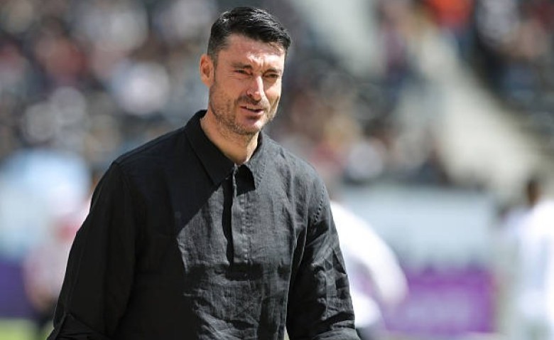 Illustration : "Mercato Bordeaux : Albert Riera retrouve un banc prestigieux en Europe"