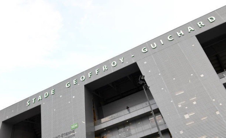 Illustration : "Mercato ASSE : Le Stade Malherbe de Caen met la main sur un espoir formé à Saint-Étienne"