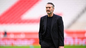Illustration : LOSC : « Ce n'est pas le joueur qui décide », la réplique cash d'Olivier Létang à Fernandez-Pardo
