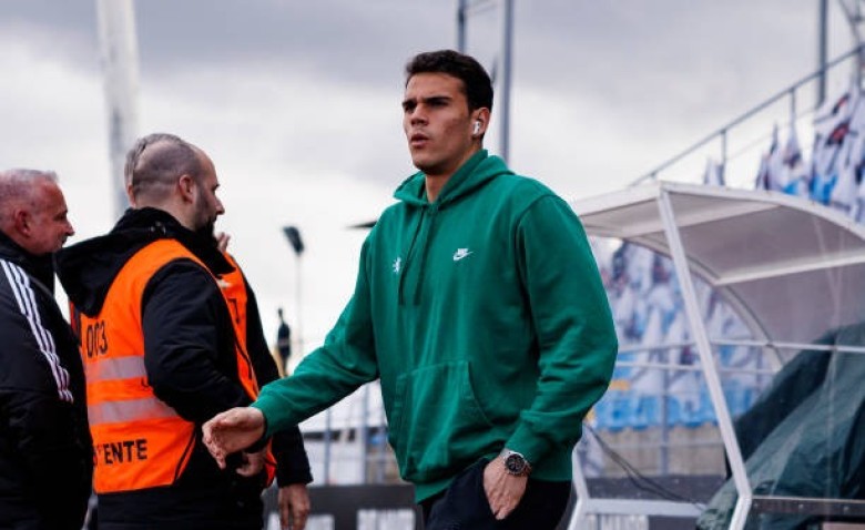 Illustration : "Mercato ASSE : Pourquoi la piste Diego Callai se referme brusquement chez les Verts"