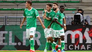 Illustration : Mercato ASSE : Une recrue de l'été 2025 quitte déjà le navire !