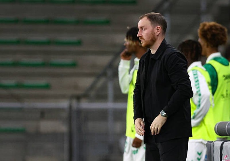 Illustration : Mercato ASSE : Un départ suivi d'une arrivée surprise en défense ?
