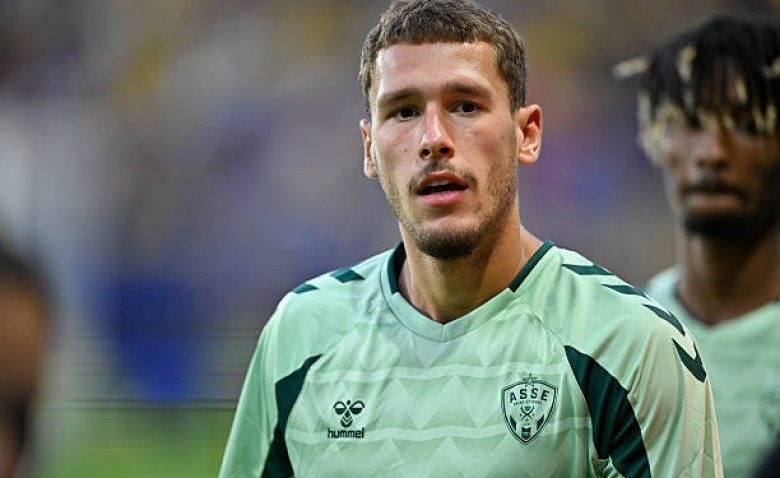 Illustration : "Mercato ASSE : Une première offre venue de Championship pour Lucas Stassin"