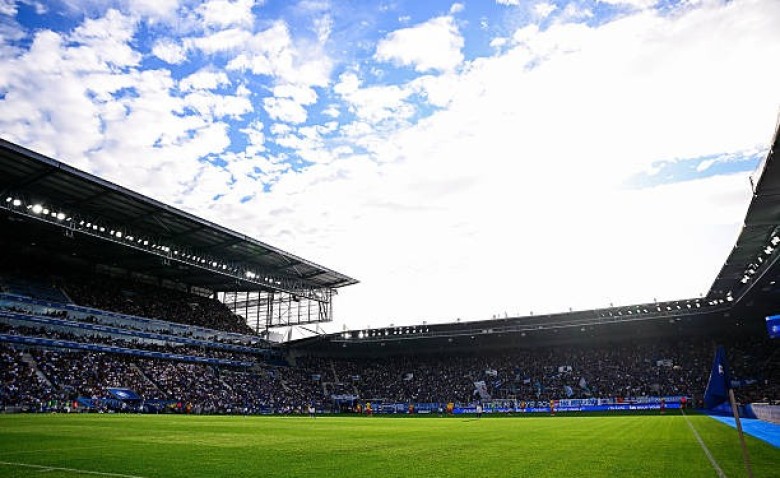 Illustration : "Mercato Strasbourg : La saignée continue en Alsace avec un transfert imminent à 35M€"