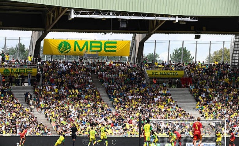 Illustration : "Mercato : Le FC Nantes tente un coup séduisant du côté de la Principauté !"