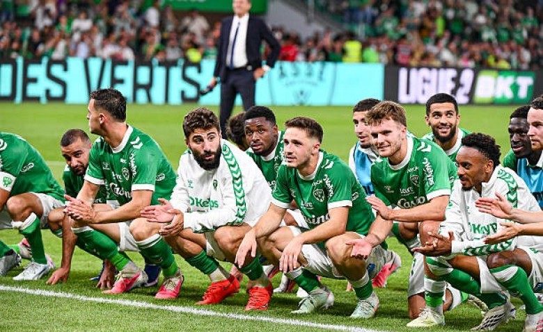 Illustration : "ASSE : Le gros point noir qui menace le début de saison parfait des Verts"