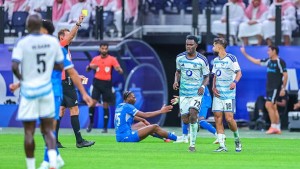 Illustration : Ligue 1 : L'OM, l'OL et Nice s'intéressent au milieu malien Amadou Koné
