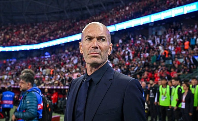 Illustration : "Belgique - France : Plusieurs choix inattendus dans le onze de Zinédine Zidane ?"