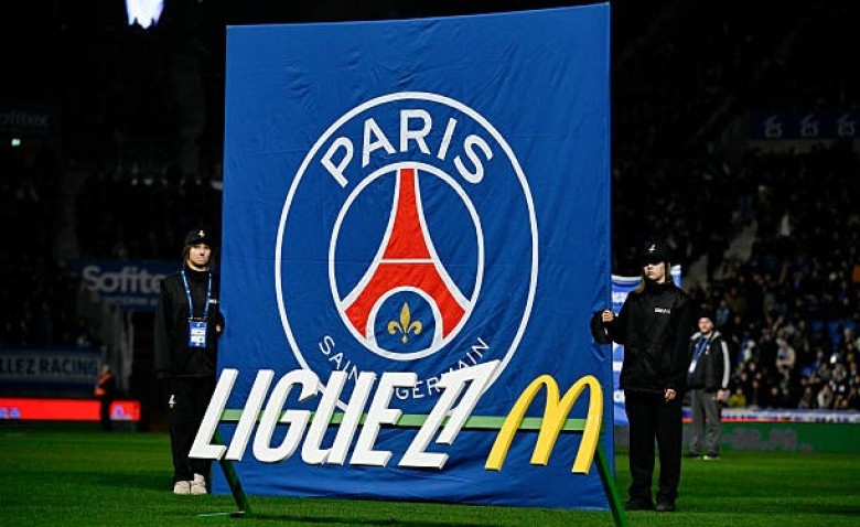 Illustration : "Mercato PSG : Trois joueurs de l'Atlético Madrid dans le viseur !"