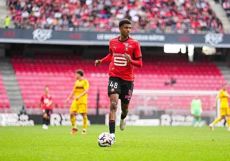 Illustration : Mercato Rennes : L'accord pour la prolongation d'Aït Boudlal démenti
