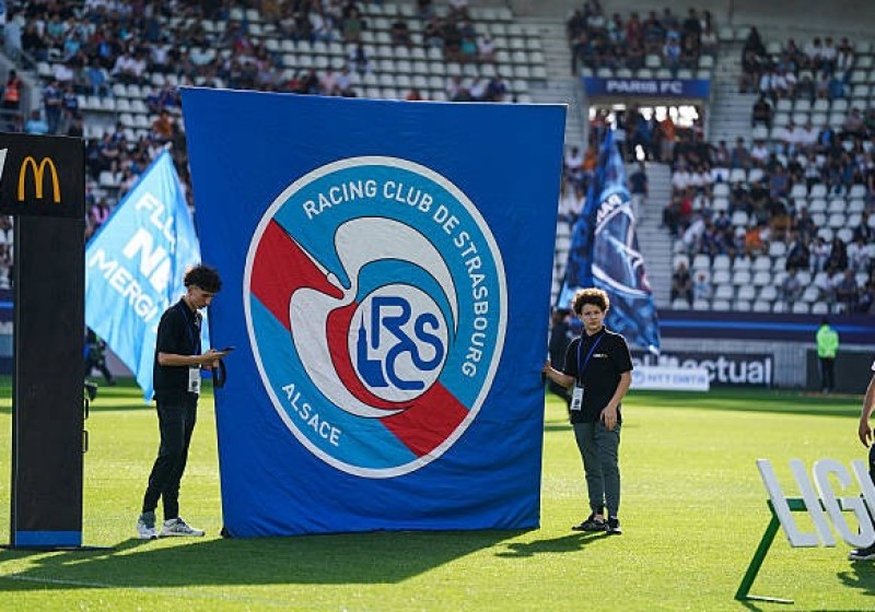 Illustration : Mercato Strasbourg : Le PSG entre dans la danse pour une pépite du RCSA