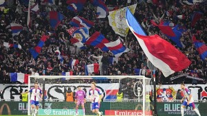 Illustration : OL - Crystal Palace : L'UEFA frappe fort contre l'OL après des chants contre l'ASSE