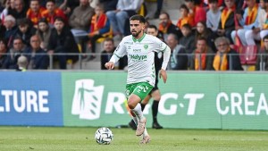 Illustration : Mercato ASSE : Igor Miladinovic tranche brutalement pour son avenir loin de Saint-Étienne